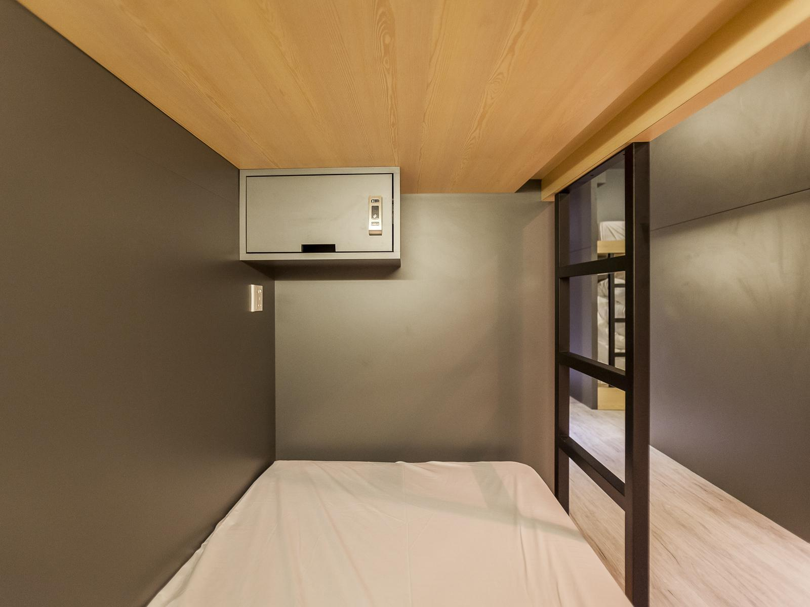Bedroom 3, The Mahjong Boutique Hostel, Kowloon City