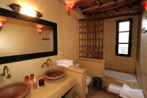Bathroom 1, Jnane Leila, Marrakech