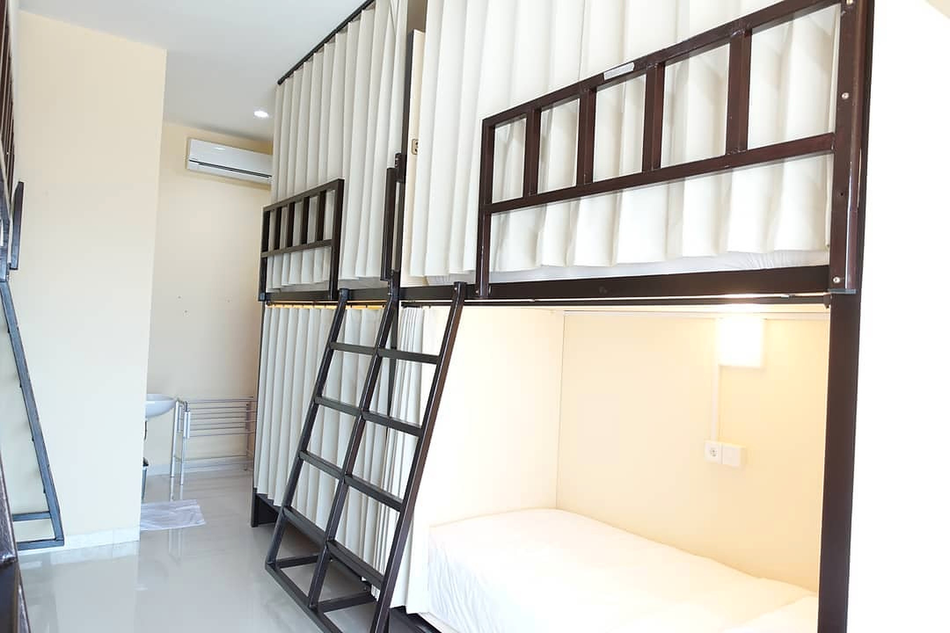 Bedroom 2, Victory Dorm Canggu, Badung