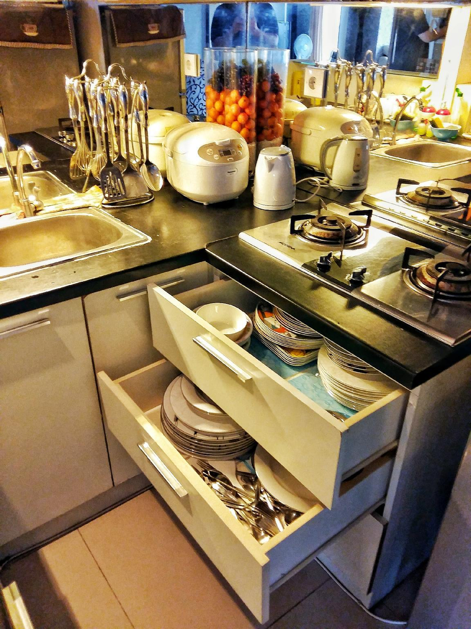 Cosmo mansion apartment 3 bedroom Thamrin city Harga Terbaru 2023