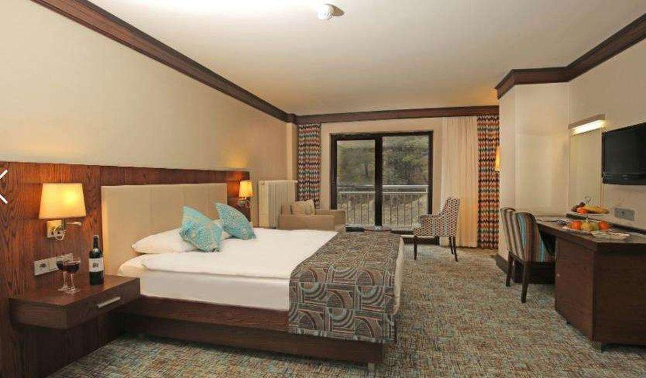 Bedroom 3, Abant Palace Hotel, Mudurnu