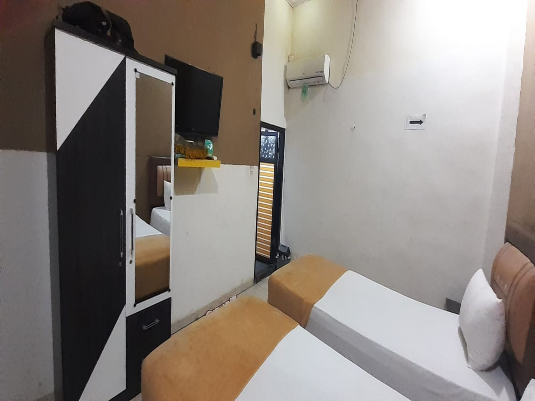 Bedroom 4, Hotel PI (Prolibas Indonesia), Bungo