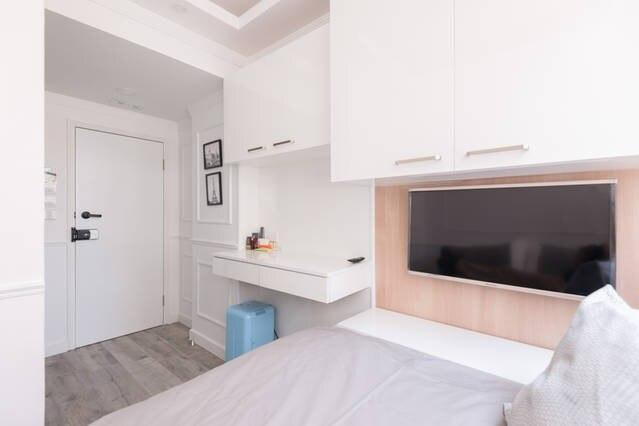 2, Cozy Studio 24% off Near Subway with Wifi LT4, Central and Western