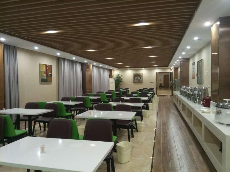 Food & Drinks 4, GreenTree Inn Xuancheng Jingxian Wannan First Street Express Hotel, Xuancheng
