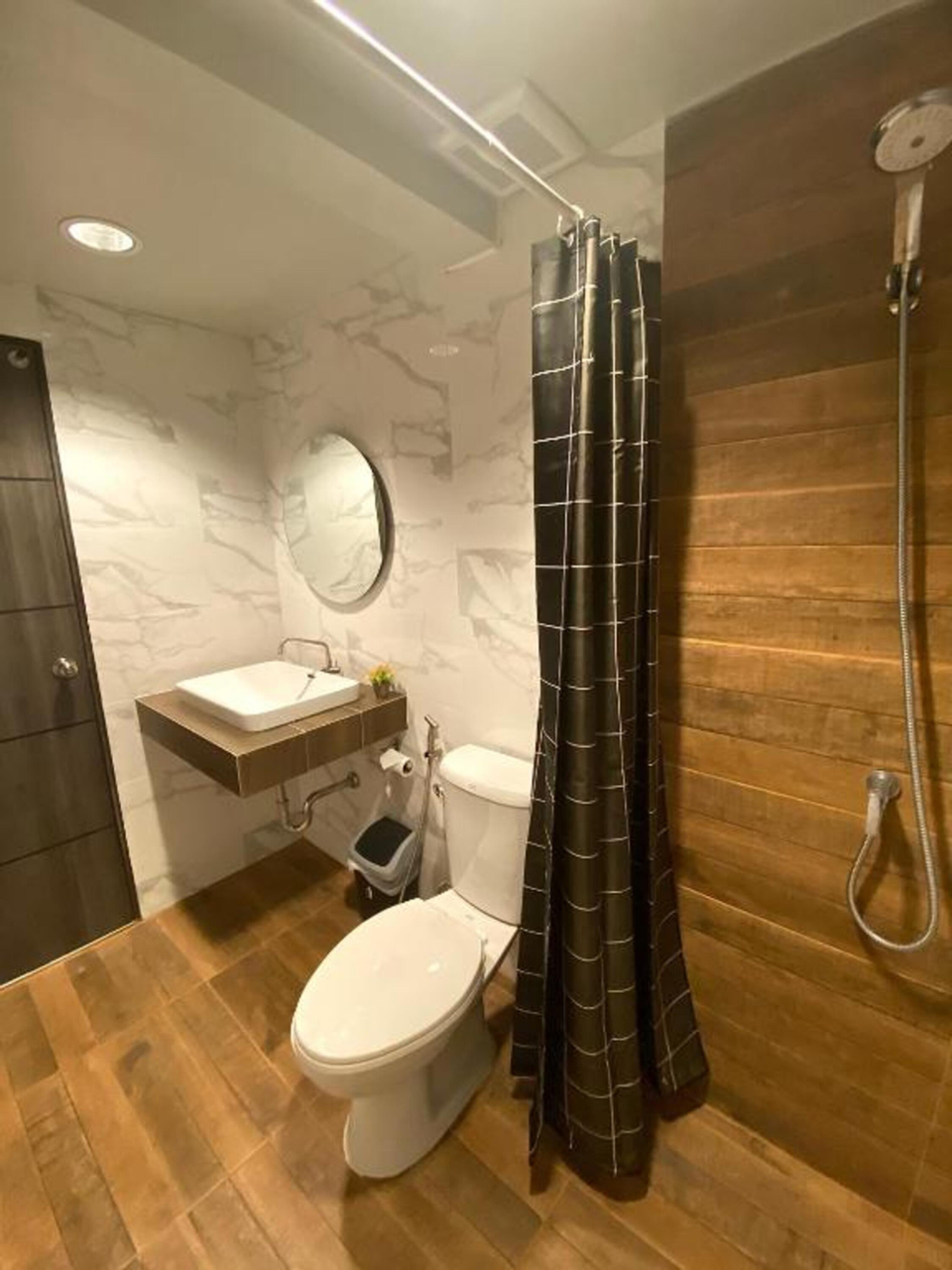 Bathroom 5