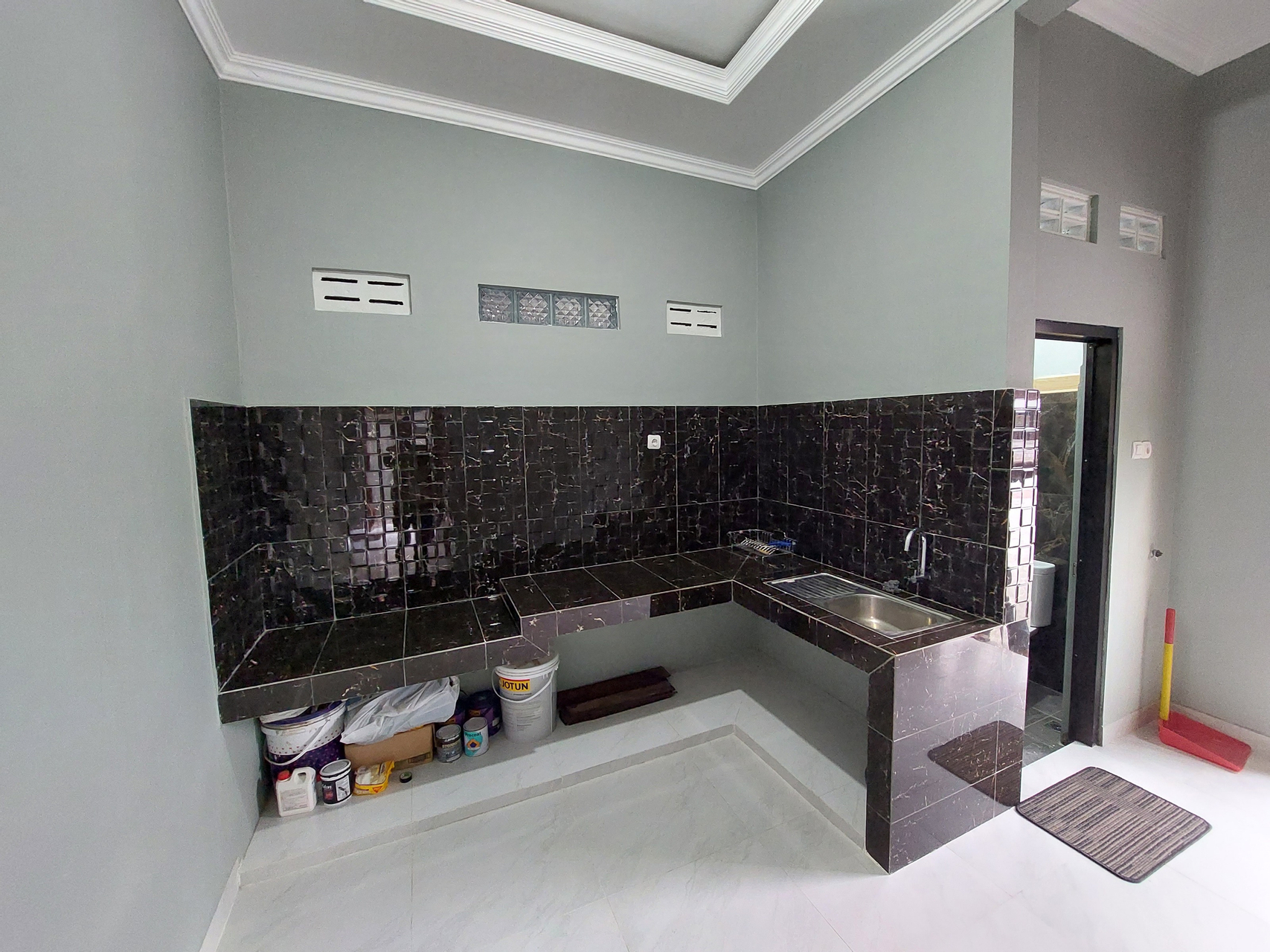 Living Area 12