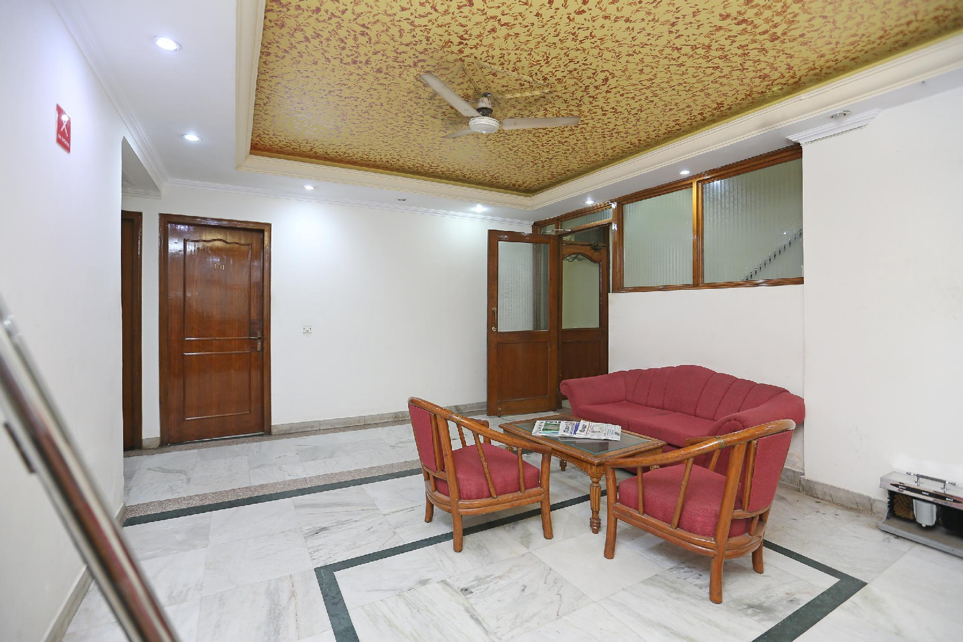 Public Area 5, OYO 9585 Hotel Kavya Palace, Faridabad