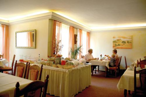 Food and beverages 2, Zum neuen Schwan, Rheingau-Taunus-Kreis