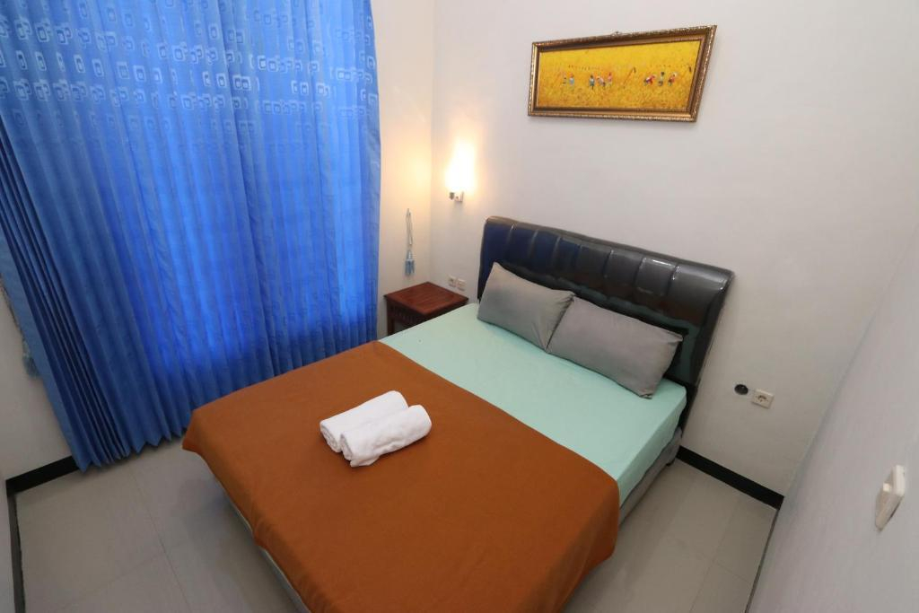 Bedroom 2, Villa and Homestay Lusy, Probolinggo
