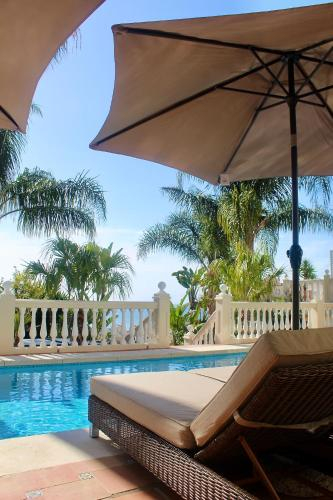Swimming pool 4, Luxury B&B Villa Tauro, Málaga