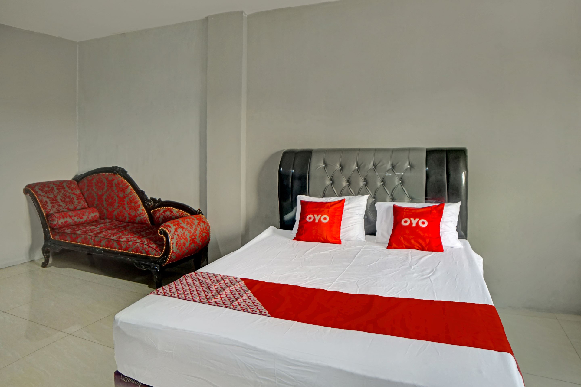 Super OYO 91120 D'ritz Homestay, Medan