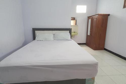 Others 5, Angrumba Family Homestay near RSUD Caruban, Madiun