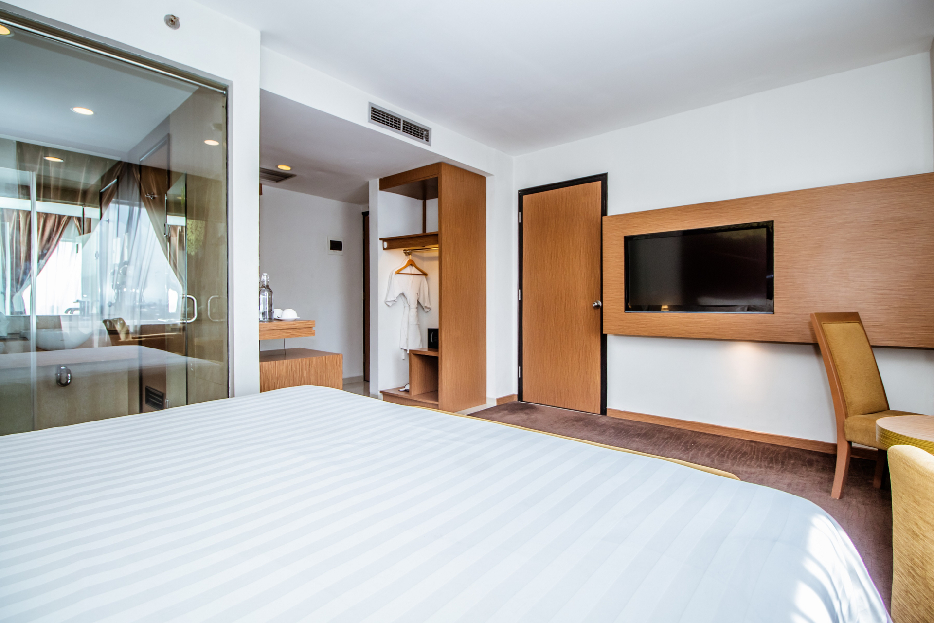 Bed 10