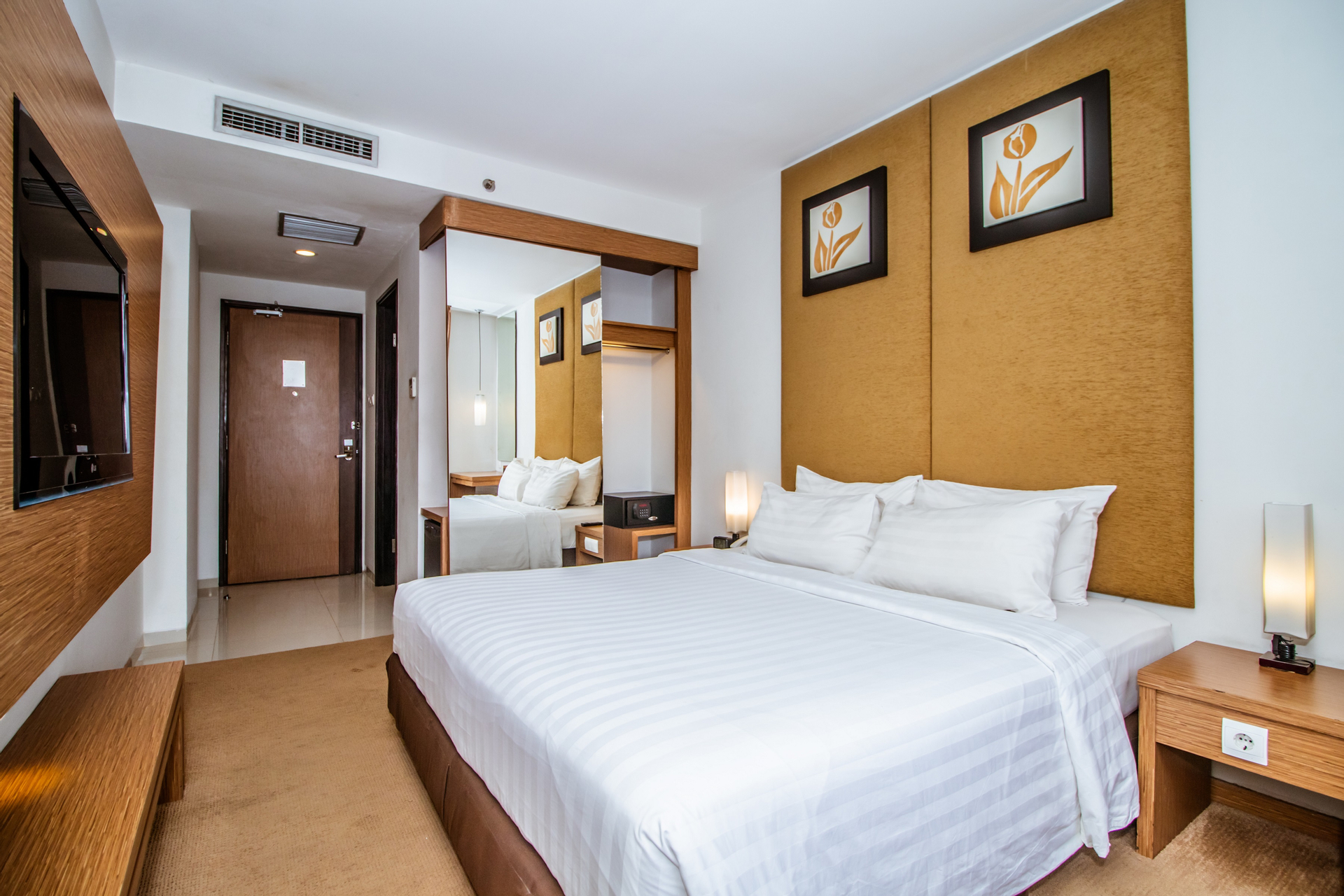 Bed 8