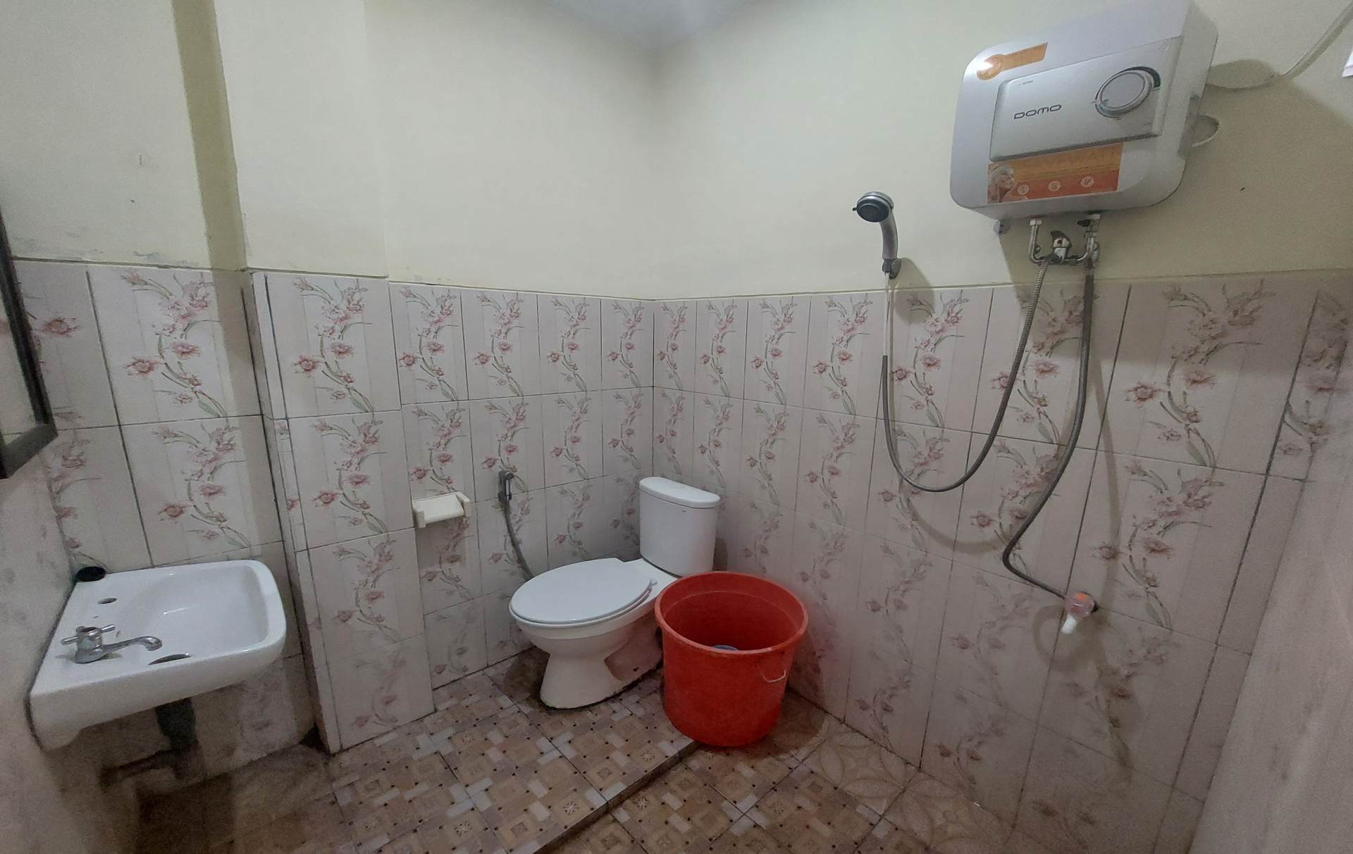 Bathroom 5