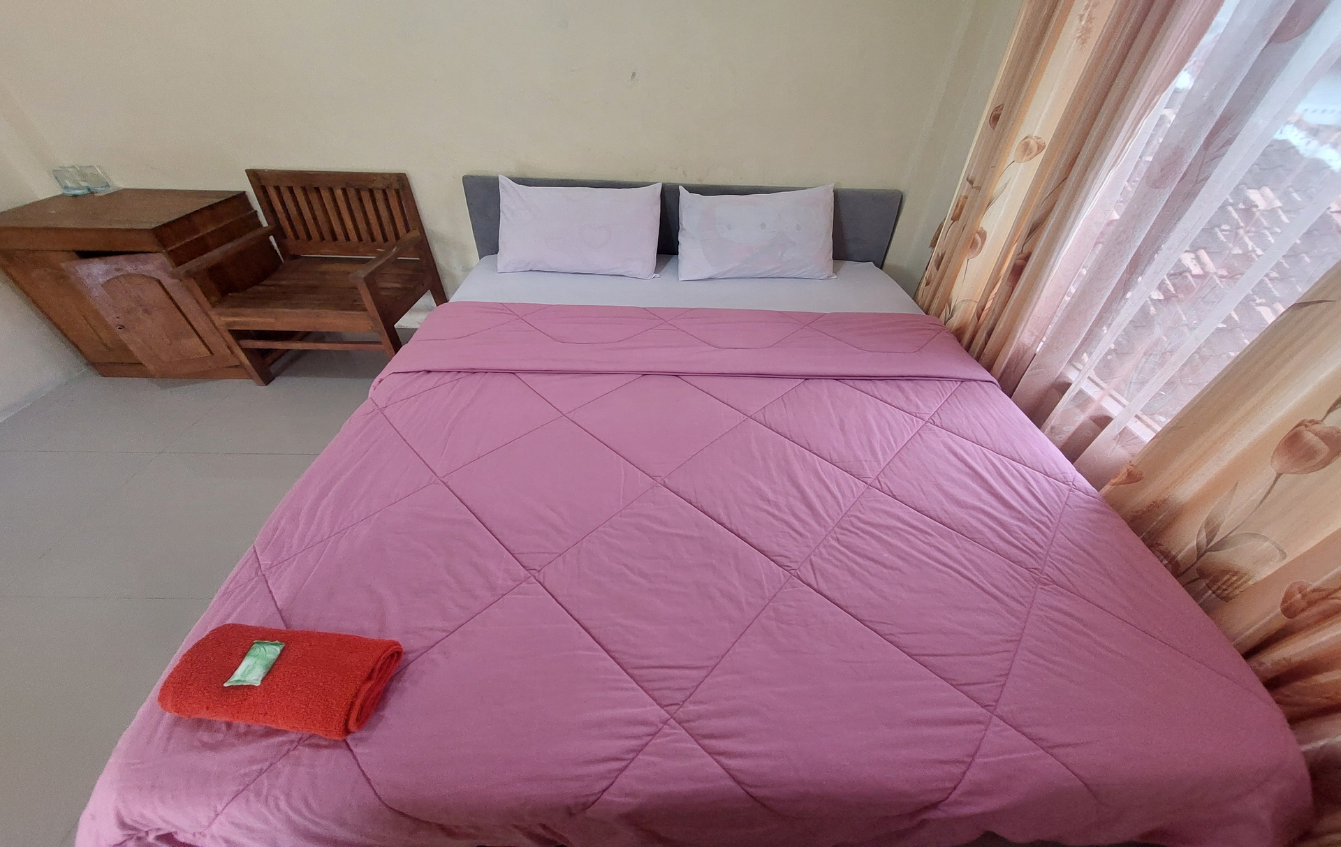 Bed 9