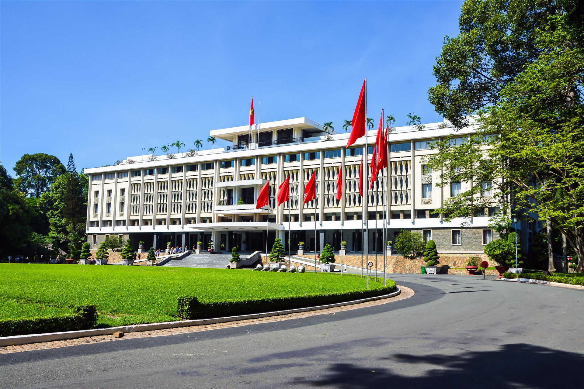 Pharaon Hotel 3, Quận 10