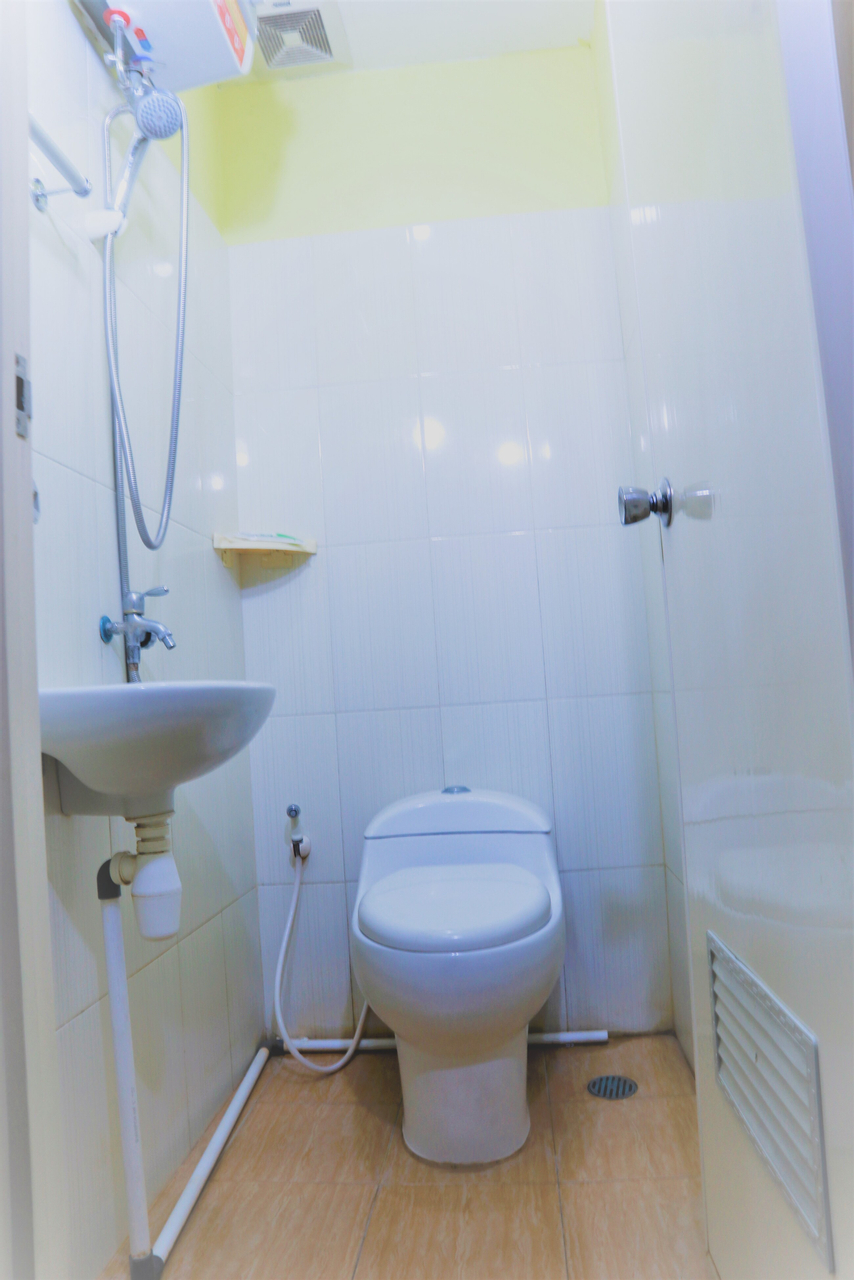 Bathroom 9