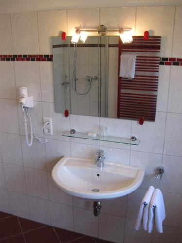 Kamar dengan Ranjang Single