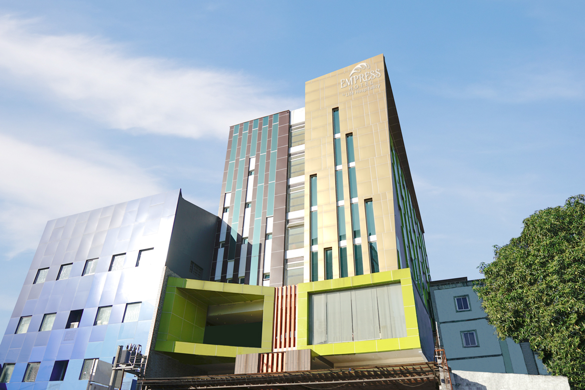 Empress Hotel Makassar City Center By LIFE, Makassar