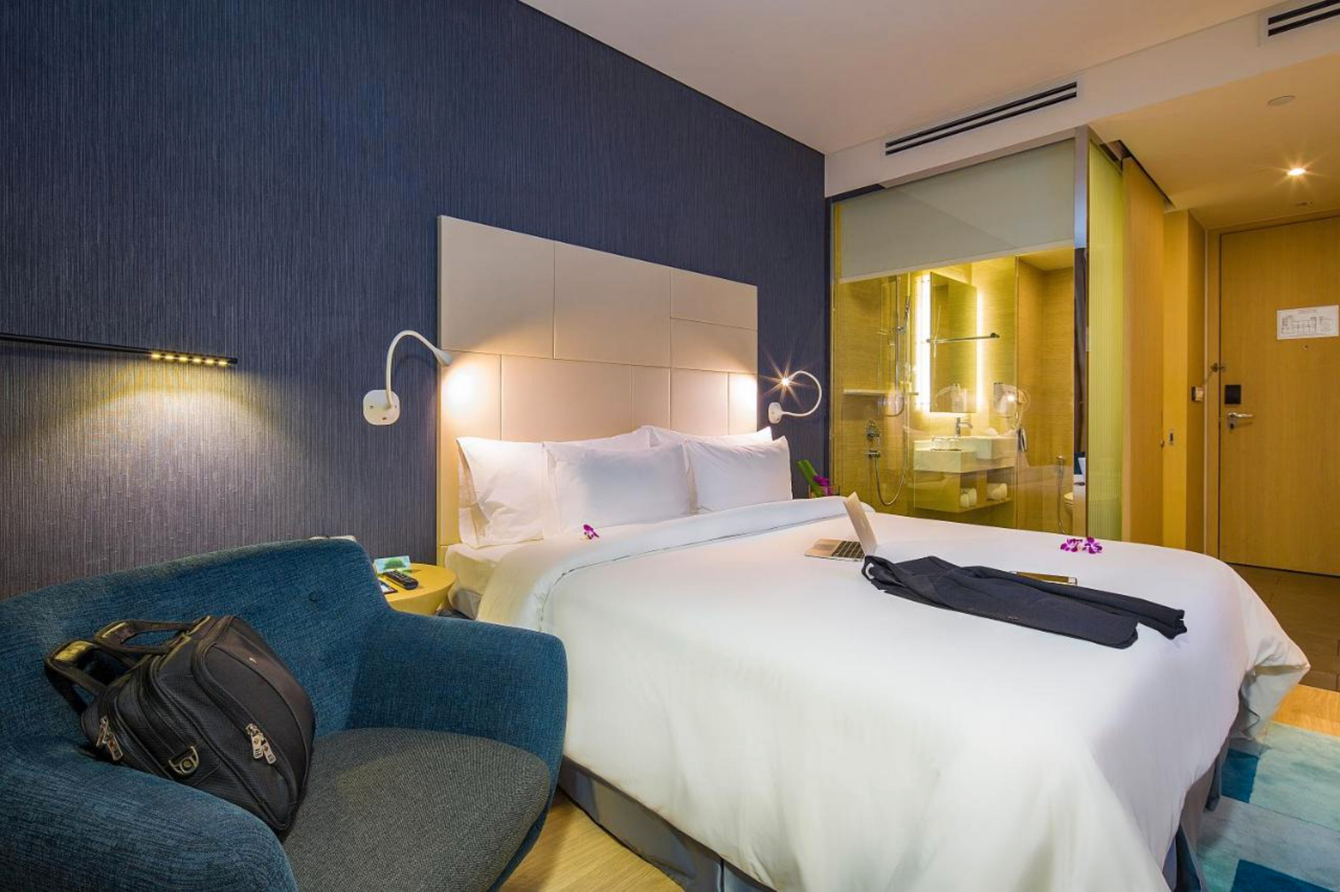 Bedroom 3, Liberty Central Saigon Riverside Hotel, Quận 1