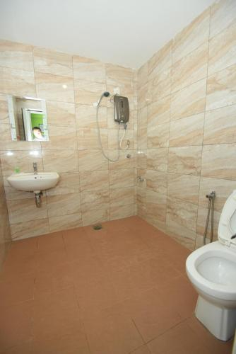 Single Deluxe Room or Other Beds