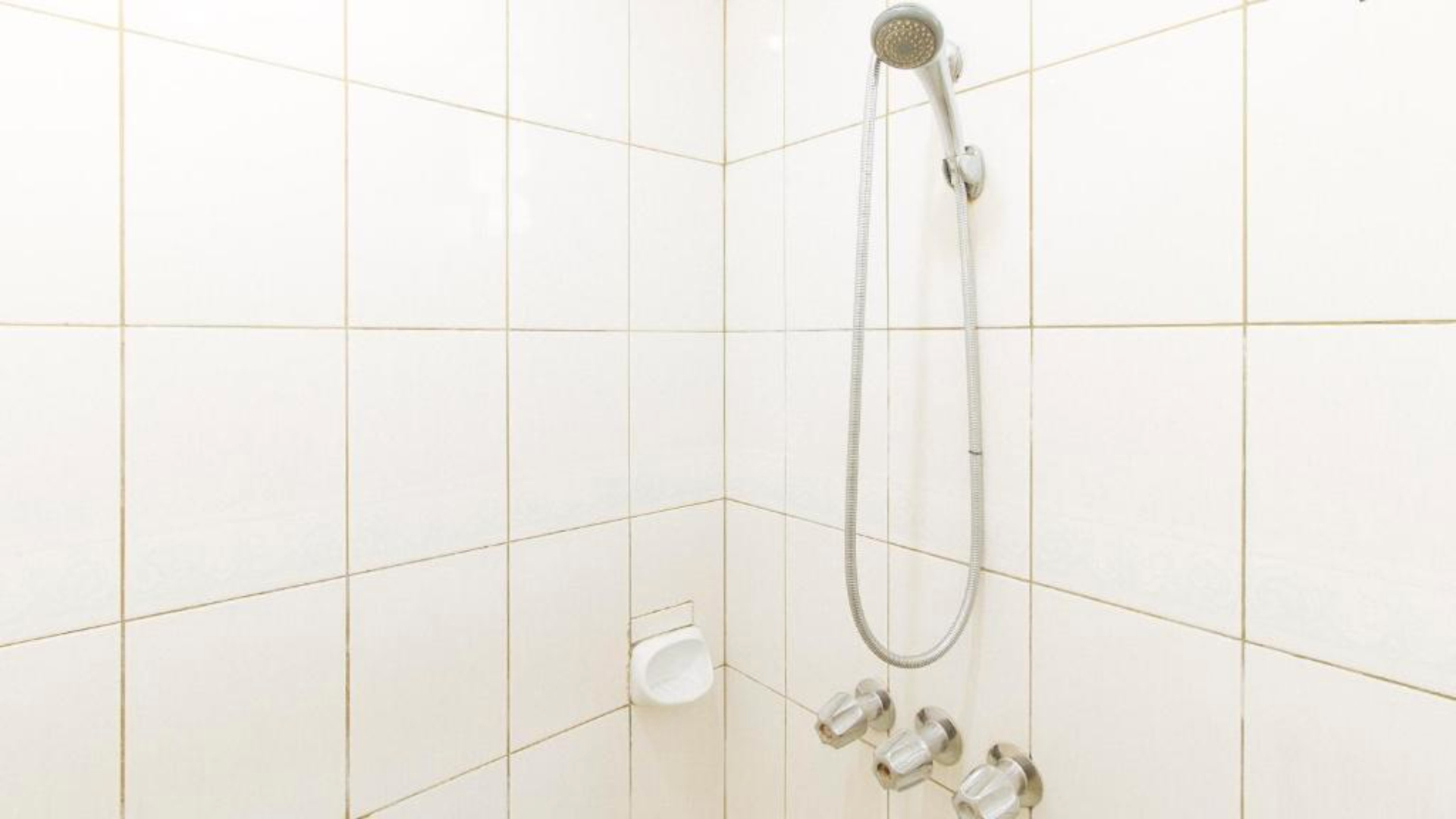 Bathroom 4