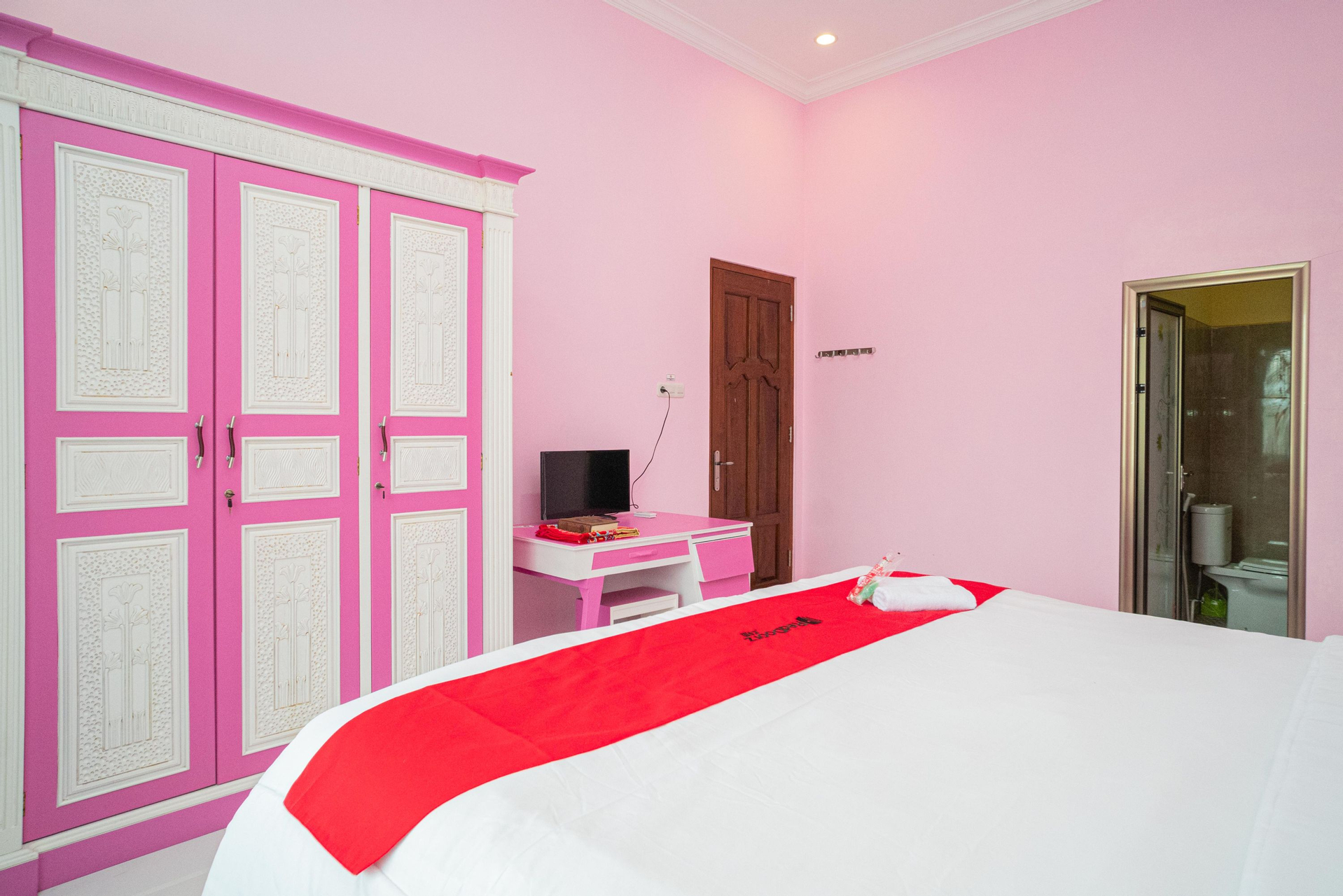 Bedroom 3, RedDoorz Syariah near RSUD Kota Malang, Malang