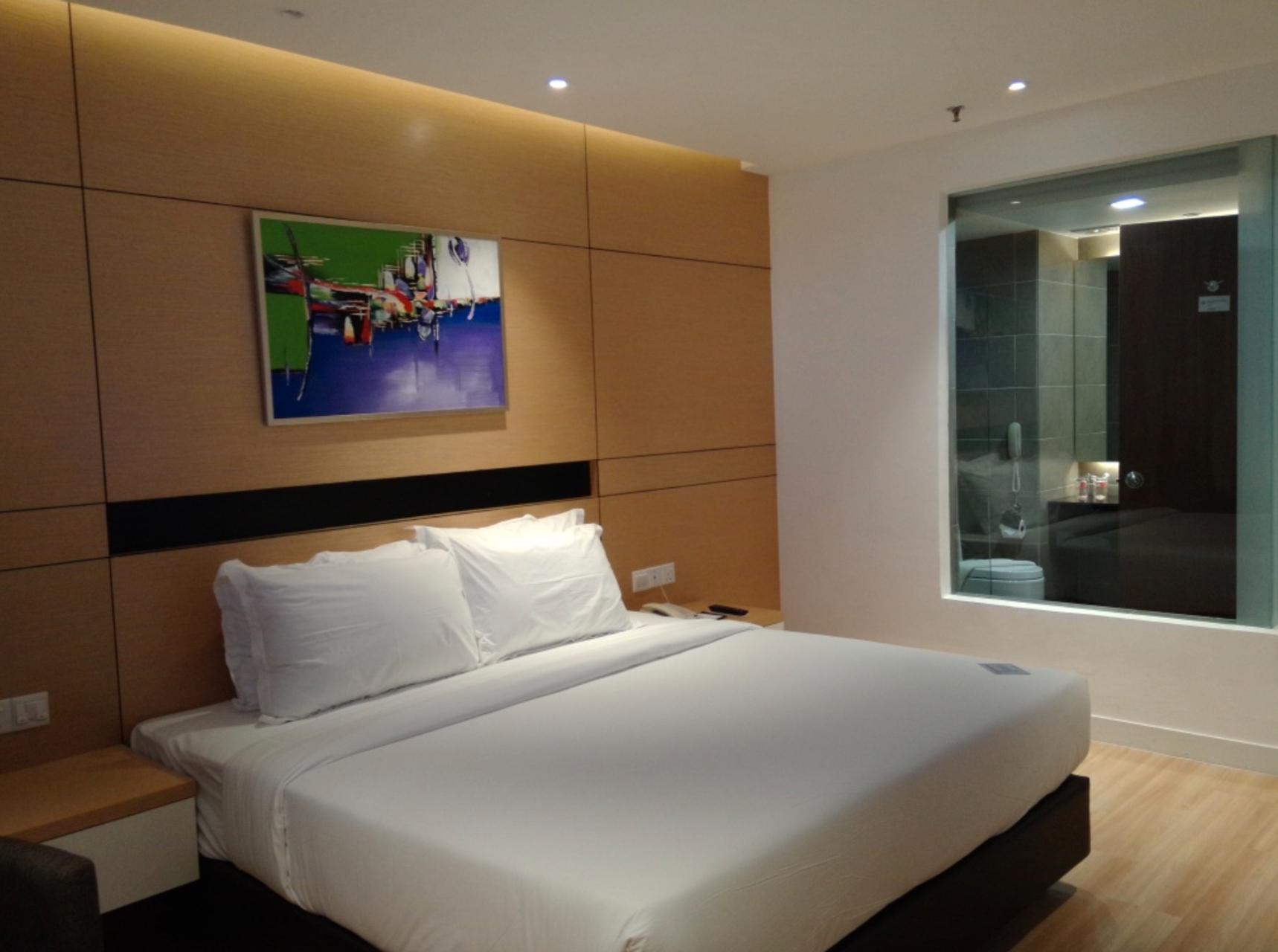 Kamar Deluks Queen