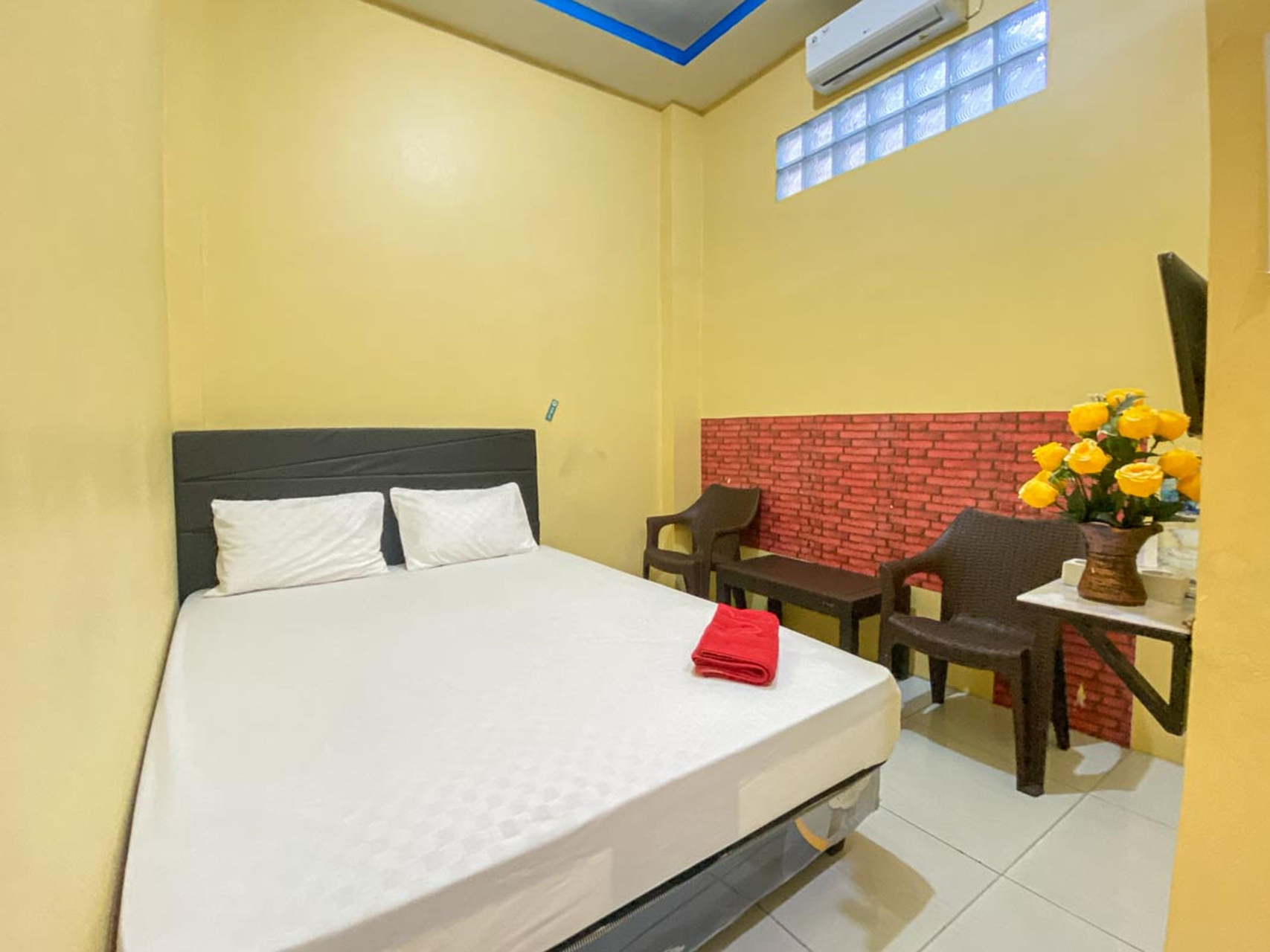 Hotel Asna 2 Pusat Kota Halmahera Barat, West Halmahera