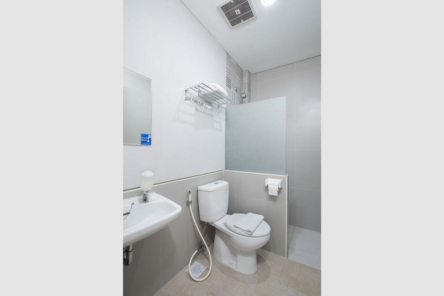 Bathroom 2