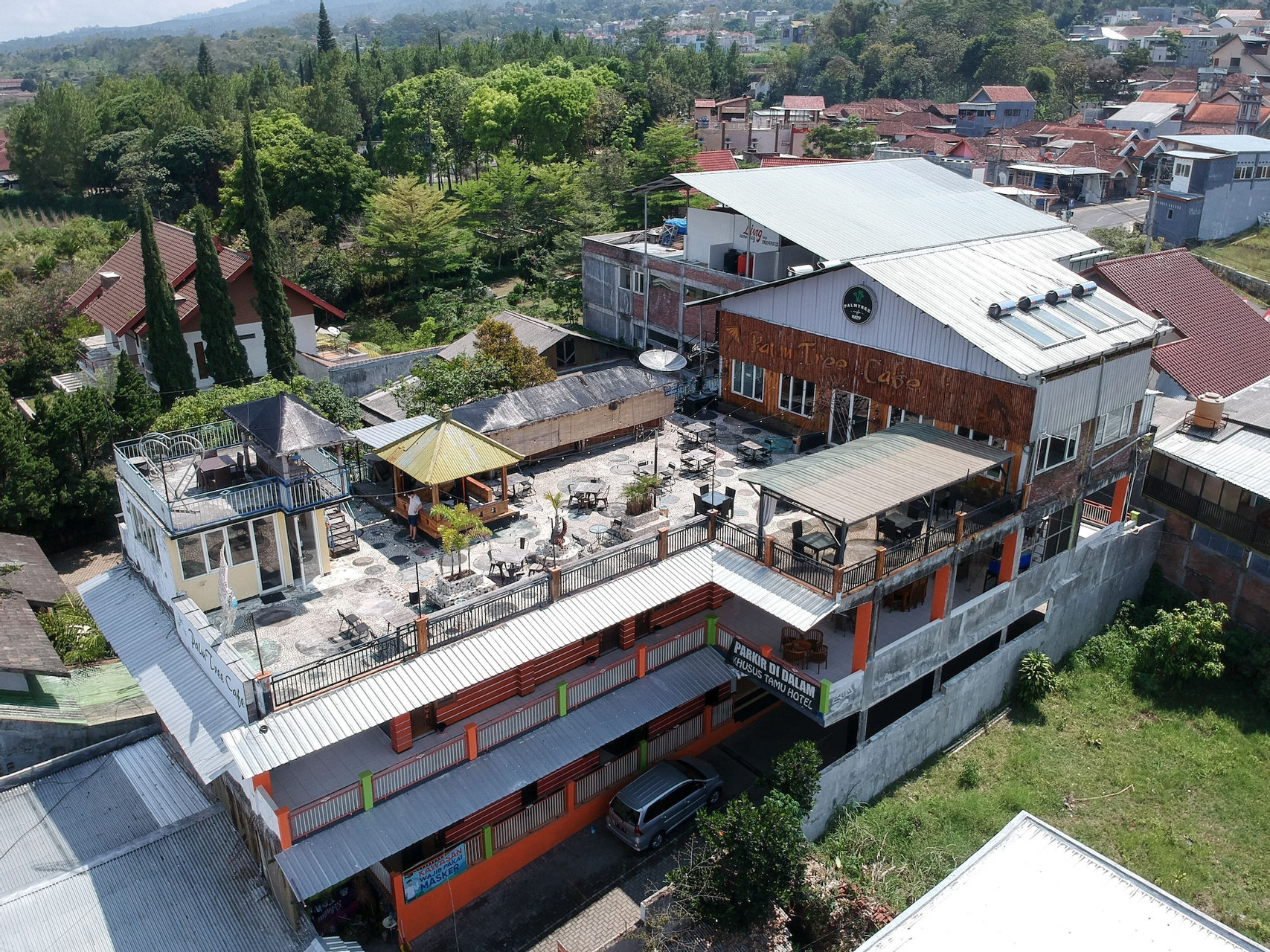 Exterior & Views 2, Batuque Town Villa, Malang