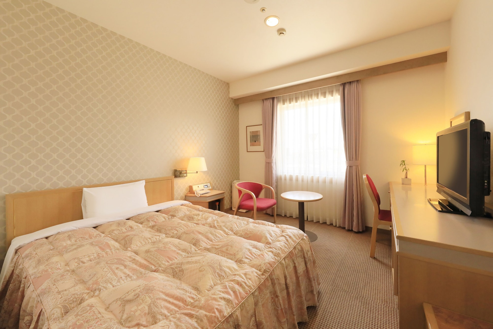 Bedroom 5, Tokorozawa Park Hotel, Tokorozawa