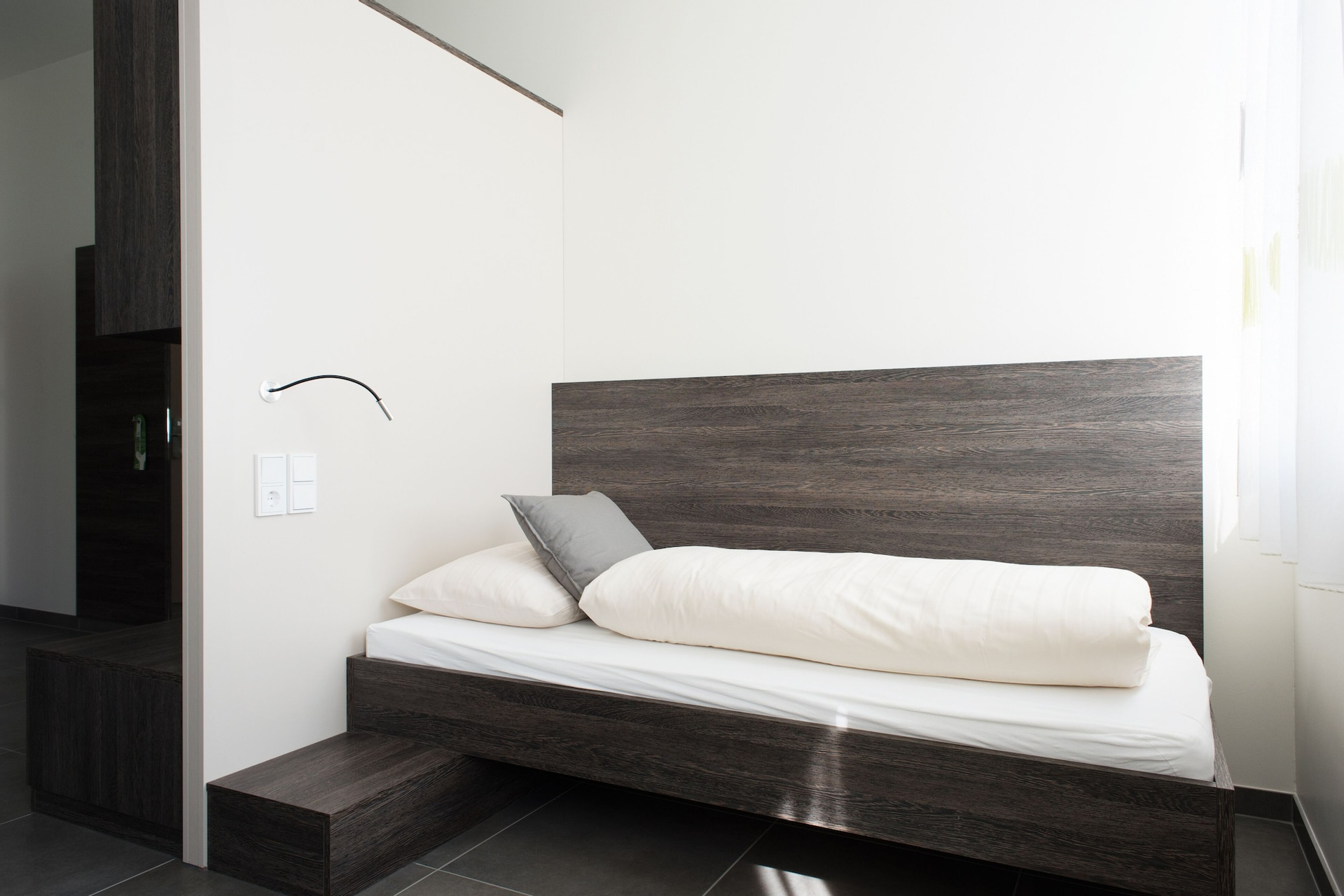 Room 64