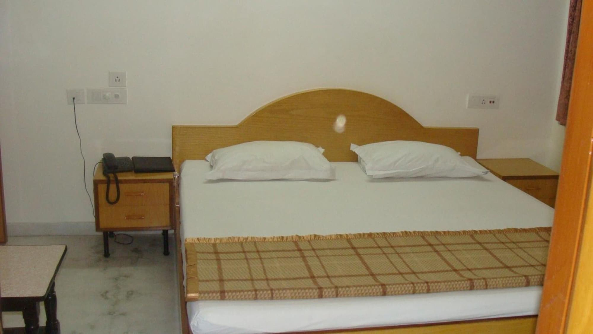 Bedroom 3, Madhuvan Hotel, Dausa