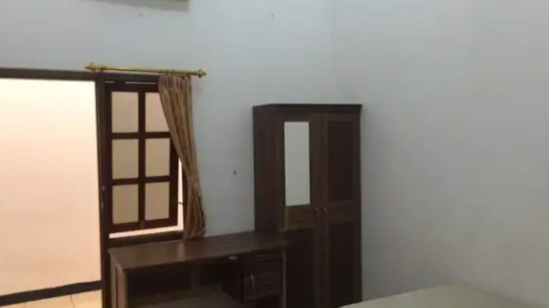 Room 12