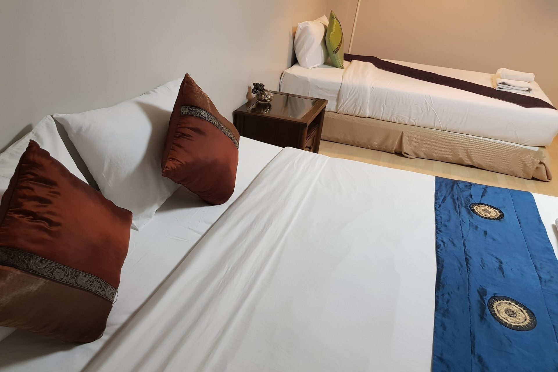 Room 12