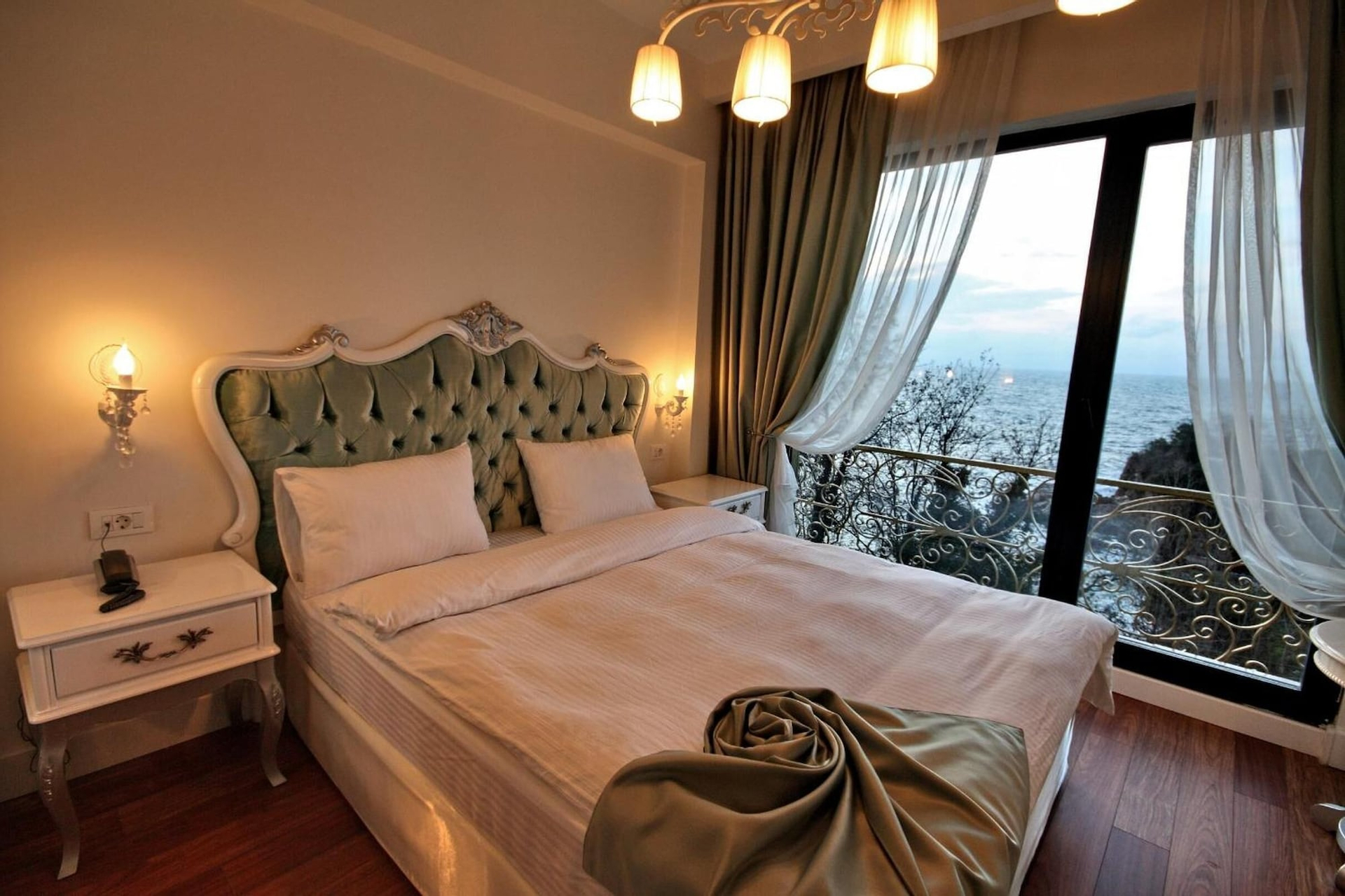 Bedroom 3, Bab-i Zer Konaklama Ve Restoran, Merkez