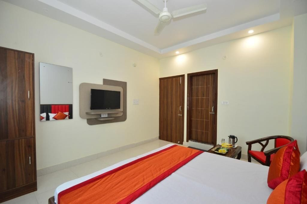 Bedroom 3, Hotel Zen Rooms Alwar, Alwar