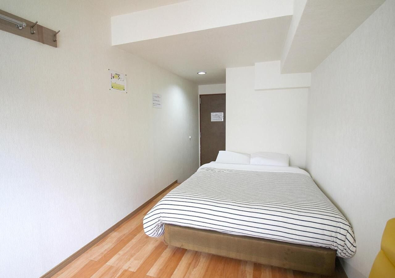 Bedroom 5, Royal Inn Kikusui, Higashimurayama