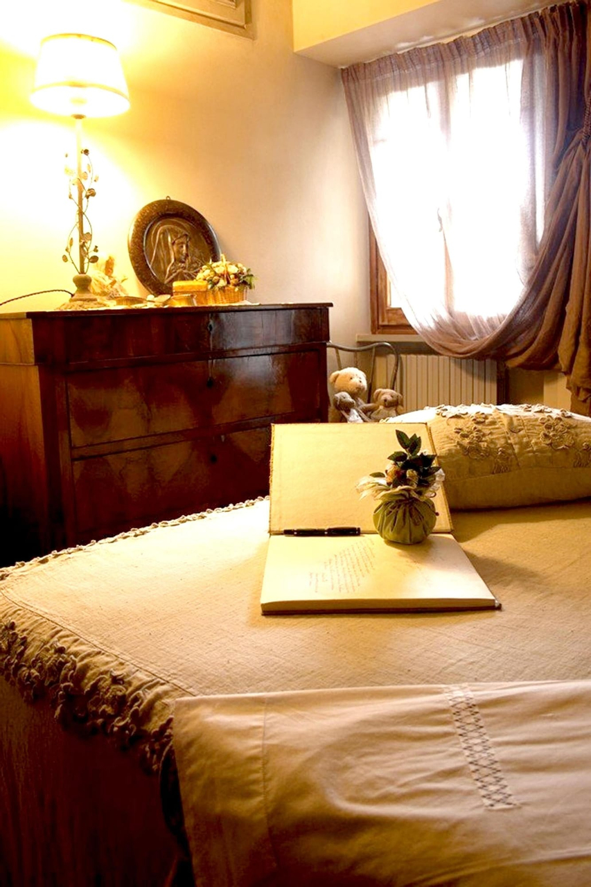 Bedroom 2, House With 2 Bedrooms in Massa e Cozzile, With Wonderful Mountain View, Enclosed Garden and Wifi - 50 km From the Beach, Pistoia
