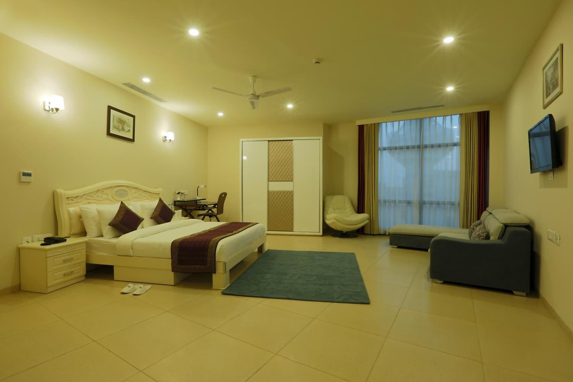 Bedroom 2, Fairvacanze Inns & Suites, Sonipat