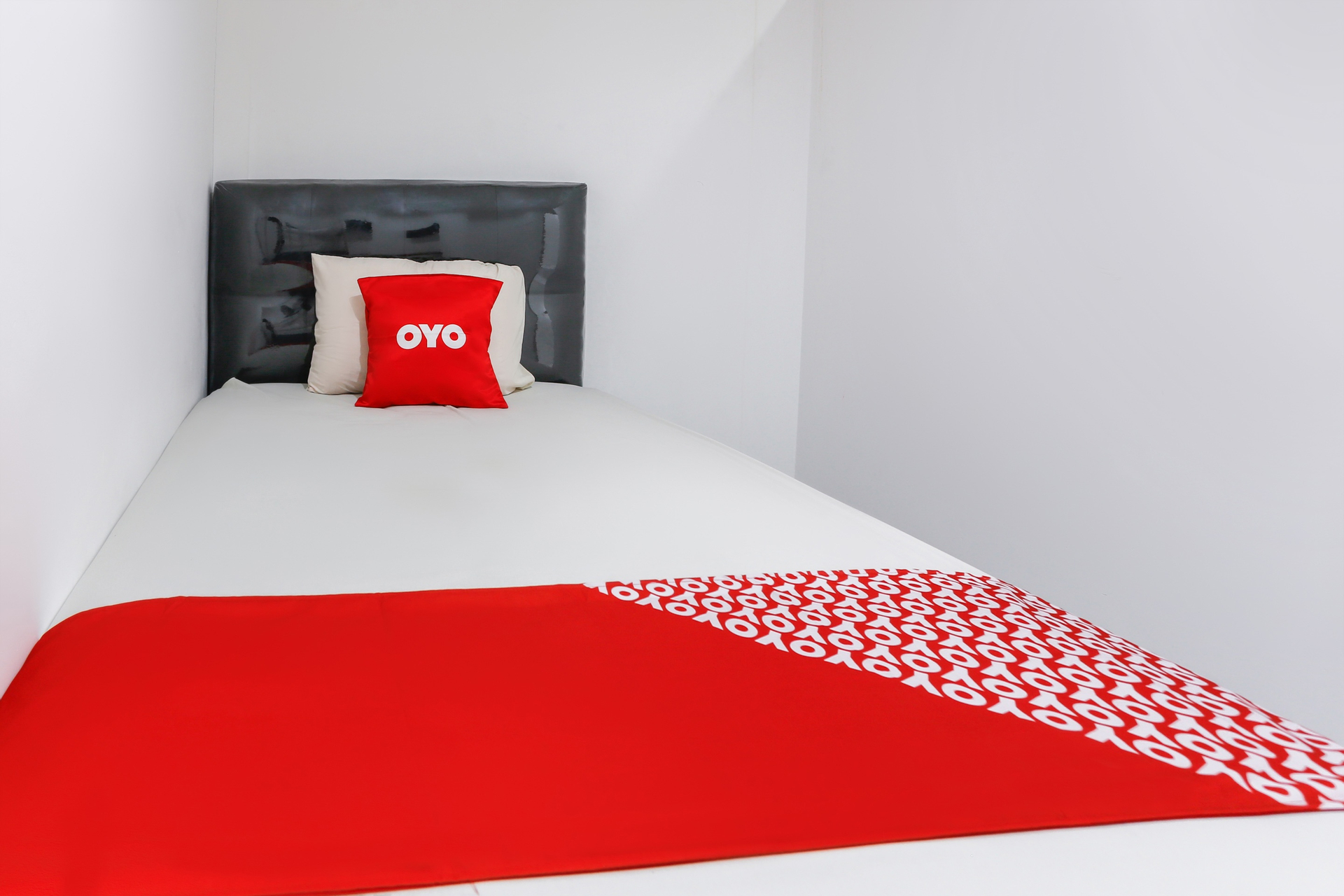 Single Deluxe Room