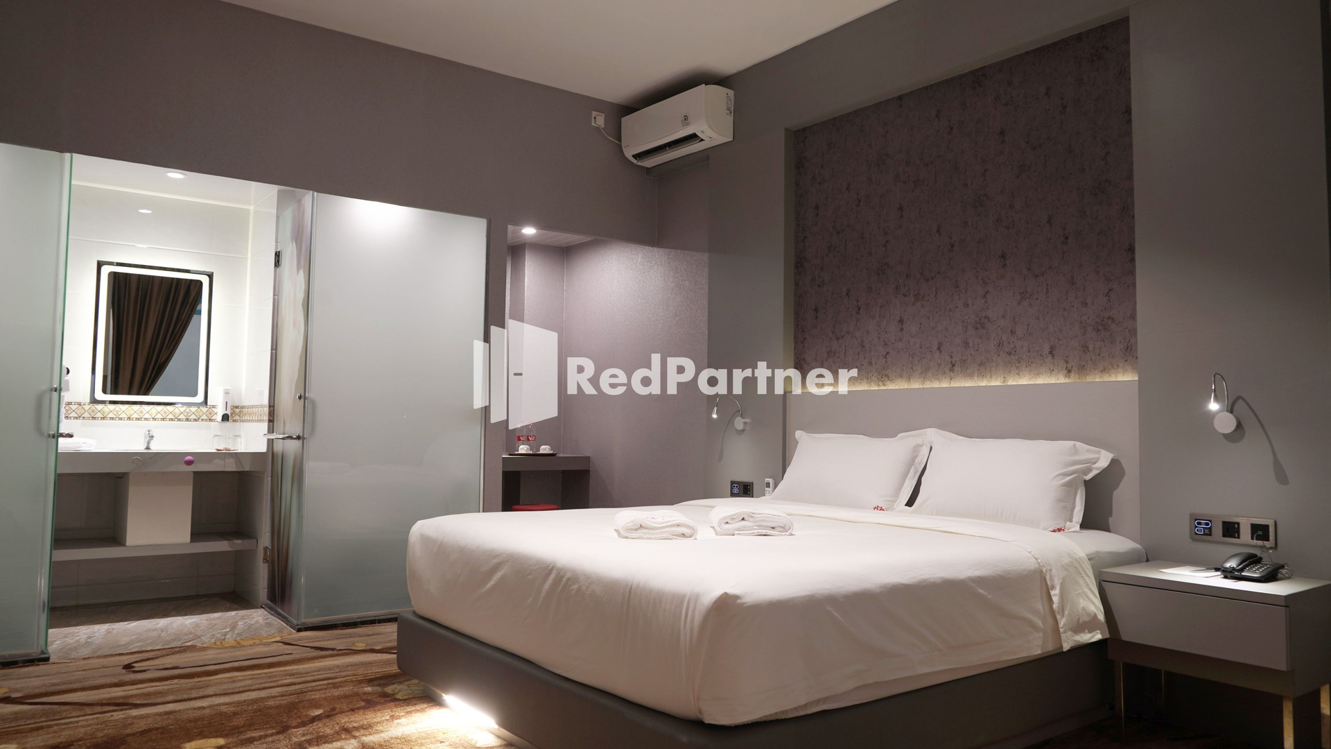 Bedroom 1, Selecta Hotel Medan Petisah, R Signature, Medan