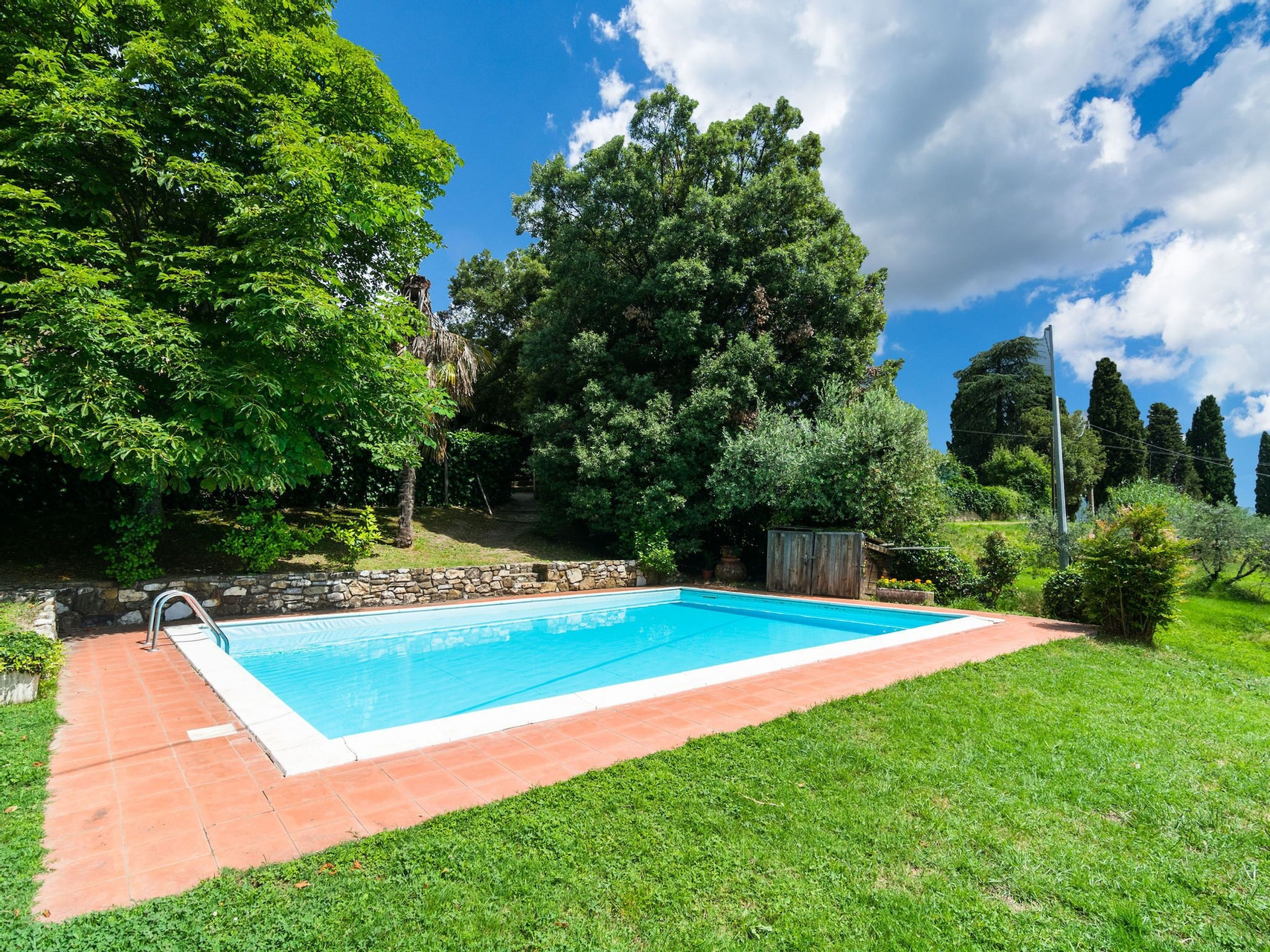 Sport & Beauty 5, Pretty Farmhouse in Bacchereto with Swimming Pool, Prato