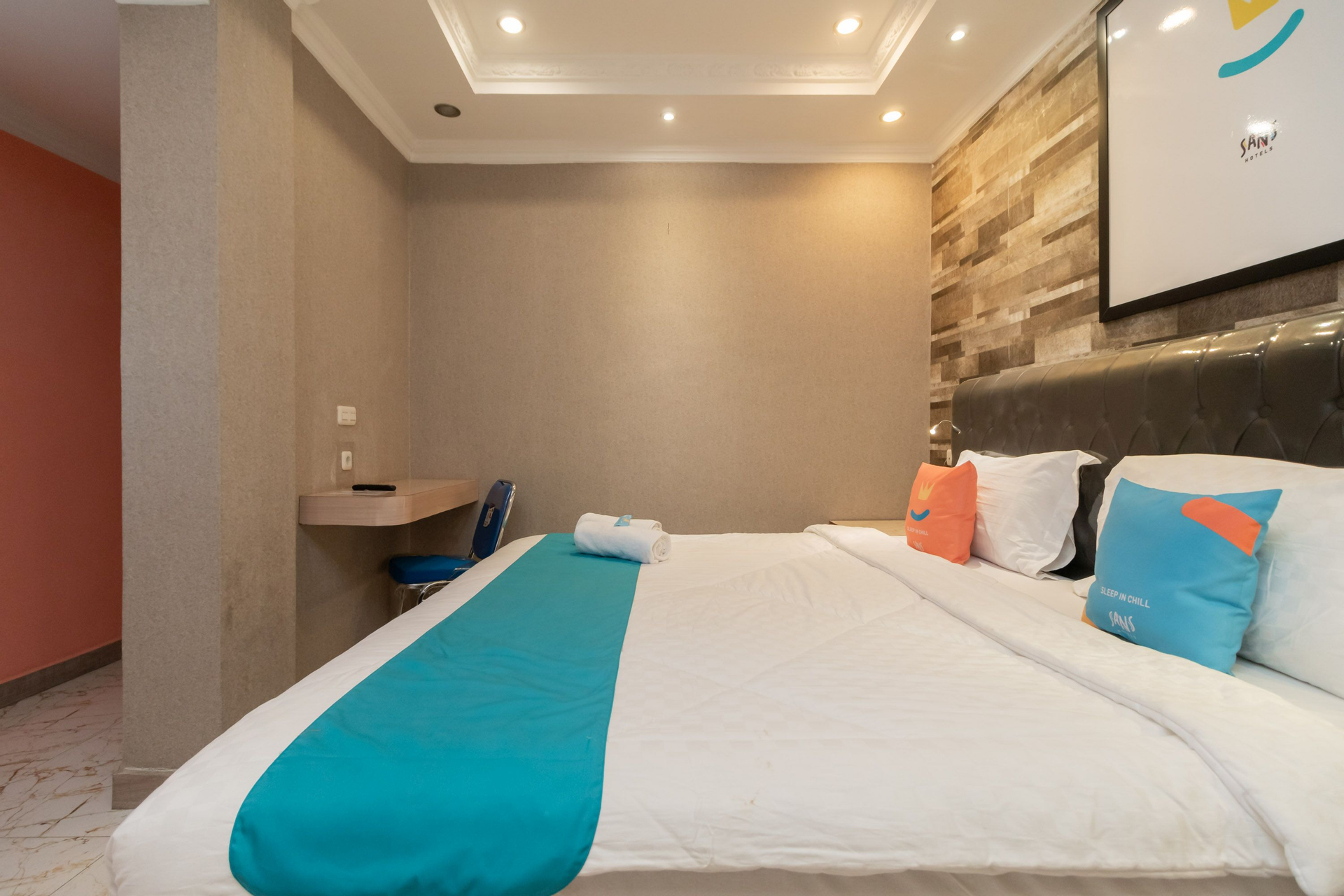 Bed 8