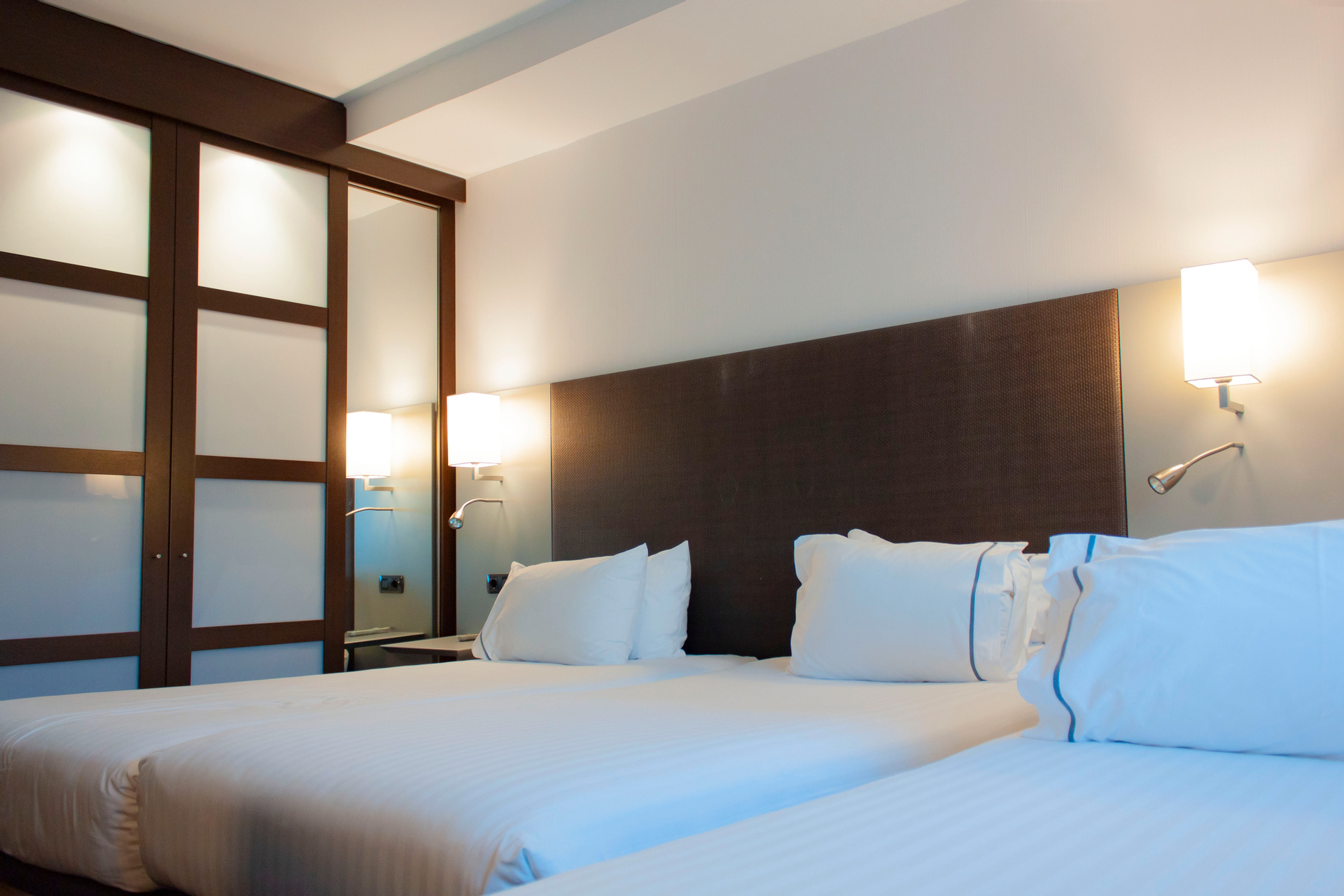 Room 6