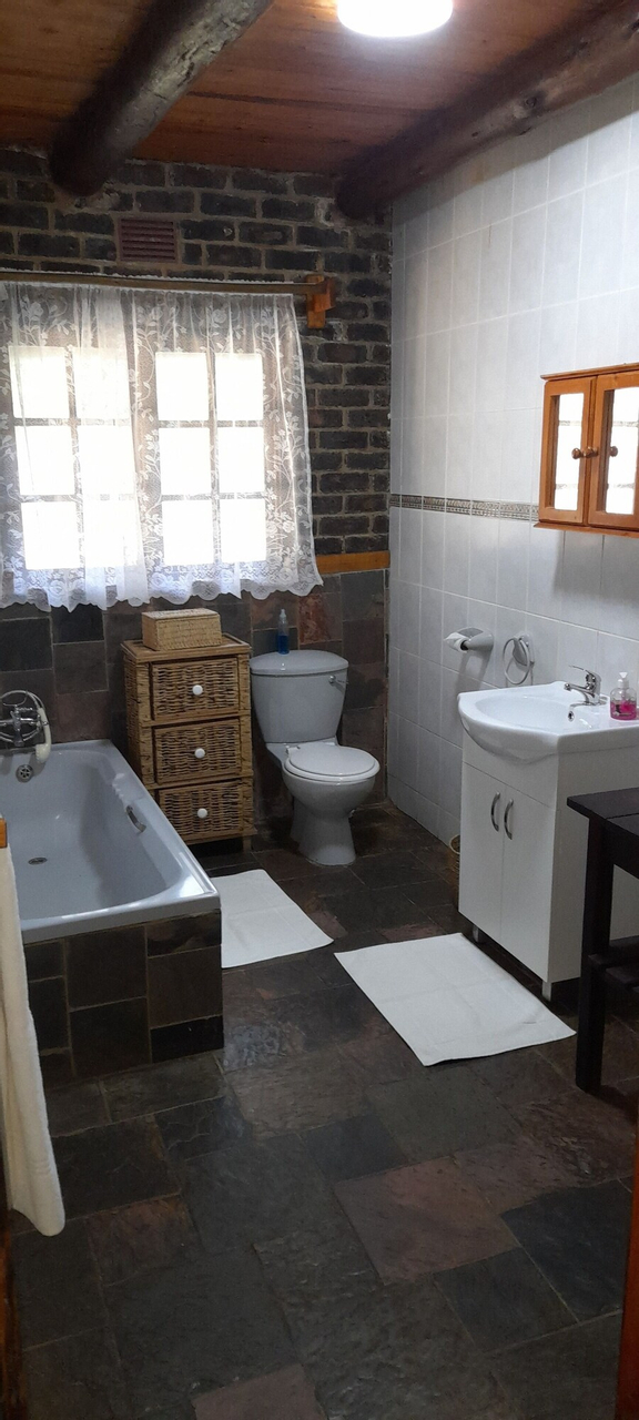Bedroom 5, Ezulwini Game Lodge, Umkhanyakude