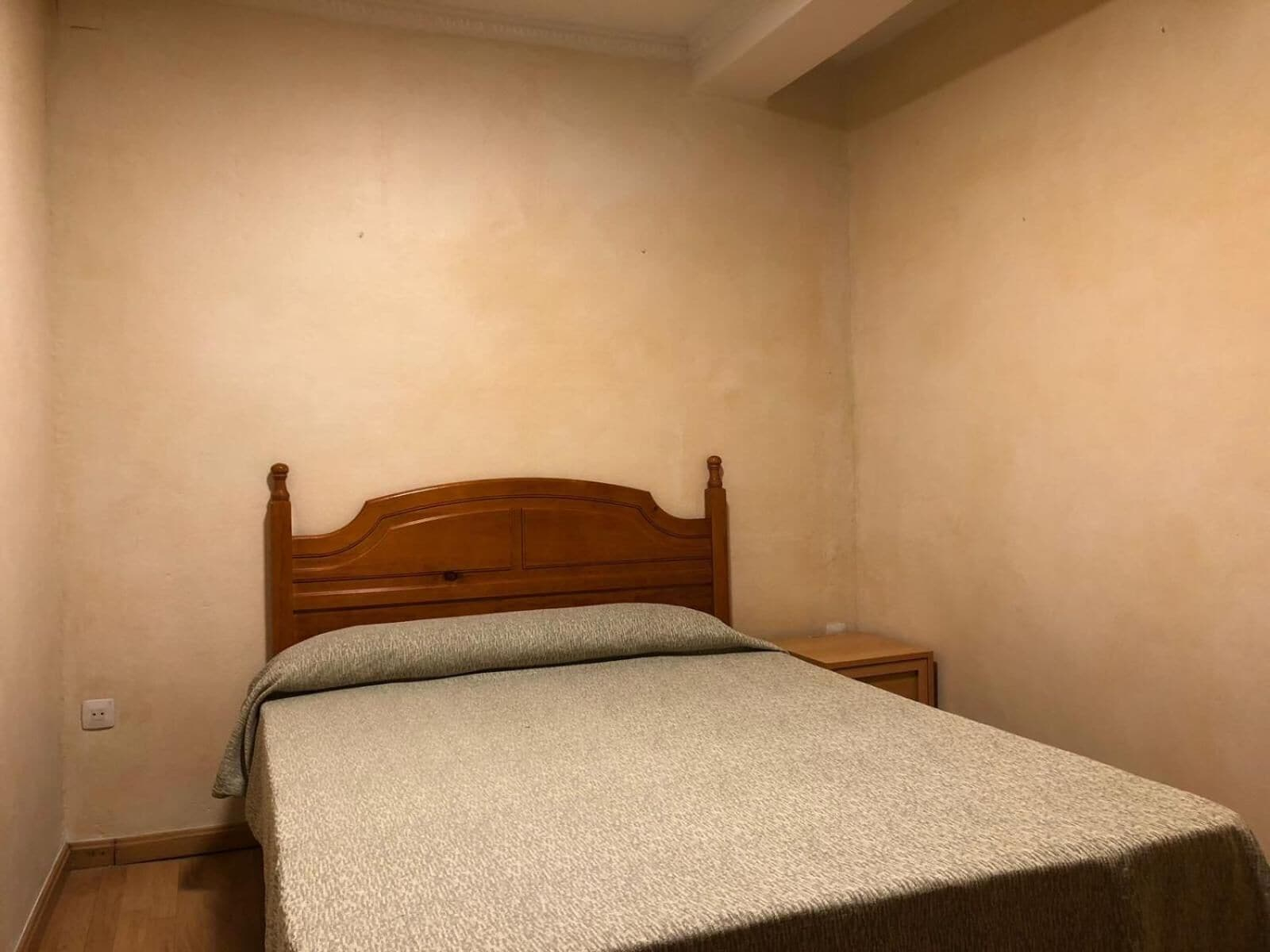 Bedroom 5, Hostal Bearan, Navarra