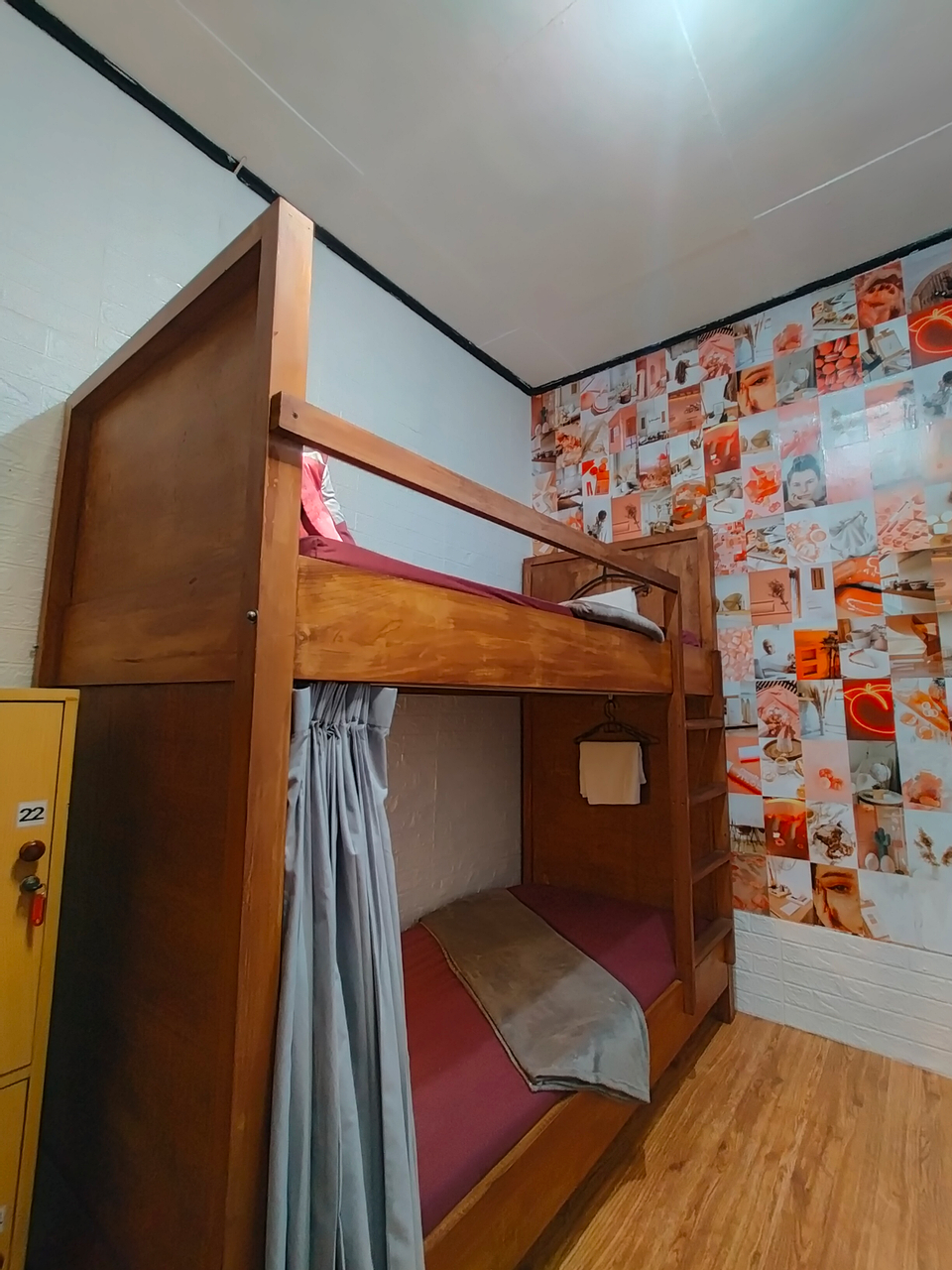 Bed 12